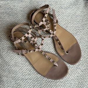 37.5 gold and blush studded sandal